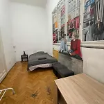 Privat bolig White Pearl Near Gozsdu *