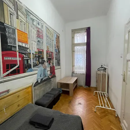 Homestay White Pearl Near Gozsdu *